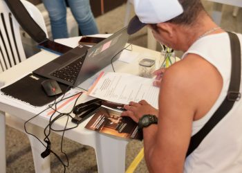 Salvador: MPBA faz quase 400 atendimentos e amplia acesso ao reconhecimento de paternidade e à cidadania