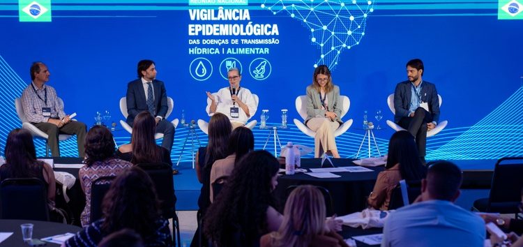 Alinhamento de ações: Ministério da Saúde reúne equipes estaduais em encontro nacional de vigilância das doenças de transmissão hídrica e alimentar