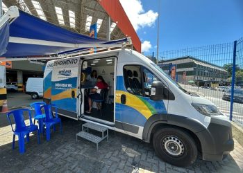 Unidade móvel da Embasa atende moradores de bairros de Salvador até sexta-feira (16)