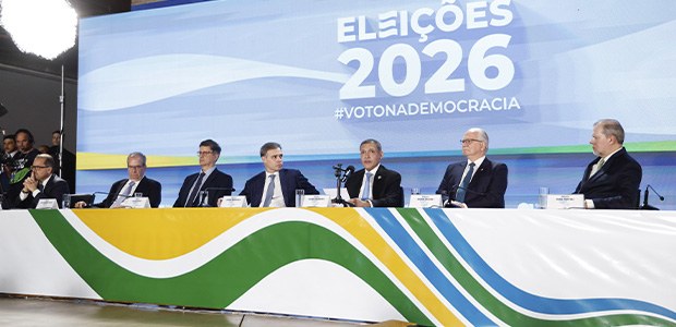 Tribunal Superior Eleitoral: Presidente do TSE anuncia reeleição de Lula e faz balanço do 2º turno das Eleições 2026